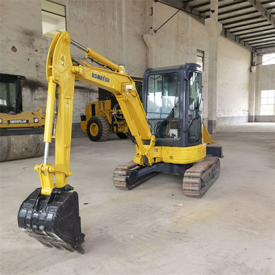 PC30 Komatsu Mini Excavator 3 τόνων 3D84E με καμπίνα