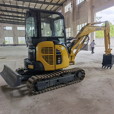 PC30 Komatsu Mini Excavator 3 τόνων 3D84E με καμπίνα