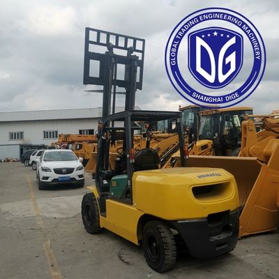 5t Χρησιμοποιούμενη Komatsu FD50 ισχυρή Χρησιμοποιούμενη υδραυλική μηχανή ανελκυστήρα
