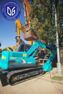 Μανειοκίνητος Sk75 Χρησιμοποιούμενος Kobelco 7.5 τόνων εξορυκτής με ισχυρό σύστημα πρόωσης