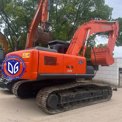 Χρησιμοποιούμενη εκσκαφέας 24 τόνων Hitachi ZX240 σε καλή κατάσταση και απόδοση