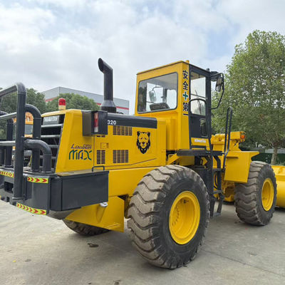 Ιαπωνική μάρκα φορτιστή Komatsu WA320 Χρησιμοποιούμενος φορτιστής για τον κατασκευαστικό εξοπλισμό Komatsu