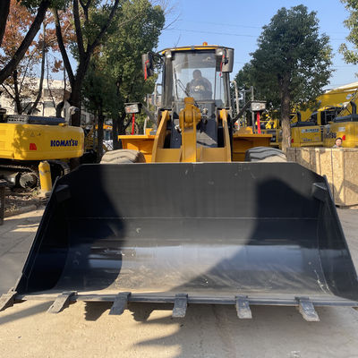 2976mm μήκος κουβάς Liugong 5 τόνων φορτιστή 4.5m3 Καθαρή χωρητικότητα κουβάς για ευέλικτες εφαρμογές