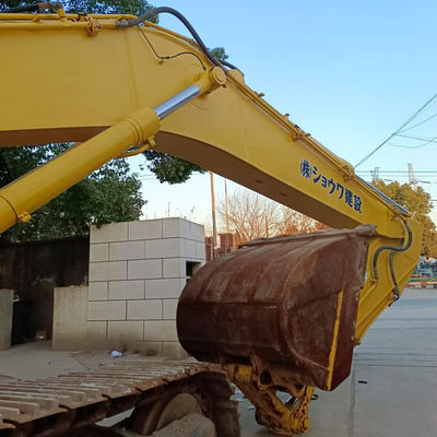 Αναζητήστε ασύγκριτες επιδόσεις με τον εξορυκτήρα Komatsu PC 400 και αντοχή