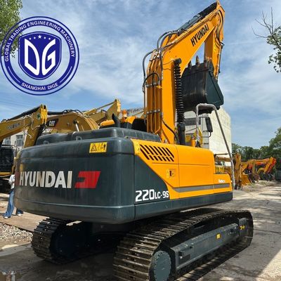 Χρησιμοποιημένο εκσκαφέα Hyundai 220LC-9S με κινητήρα Cummins έτοιμο για αποστολή στο Ομάν