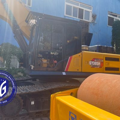 30 τόνων λειτουργικό βάρος SANY 305 Χρησιμοποιούμενος εξορυκτής για άμεση αποστολή στη Λιβύη