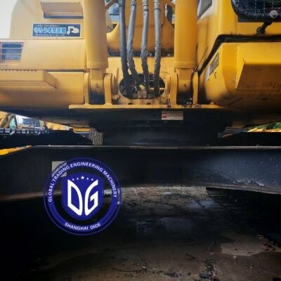 Ιαπωνία Χρησιμοποιούμενος εξορυκτής Komatsu PC130 Υδραυλικός εξορυκτής 13 τόνων Χρησιμοποιούμενος εξορυκτής με κουβά 0,5m3